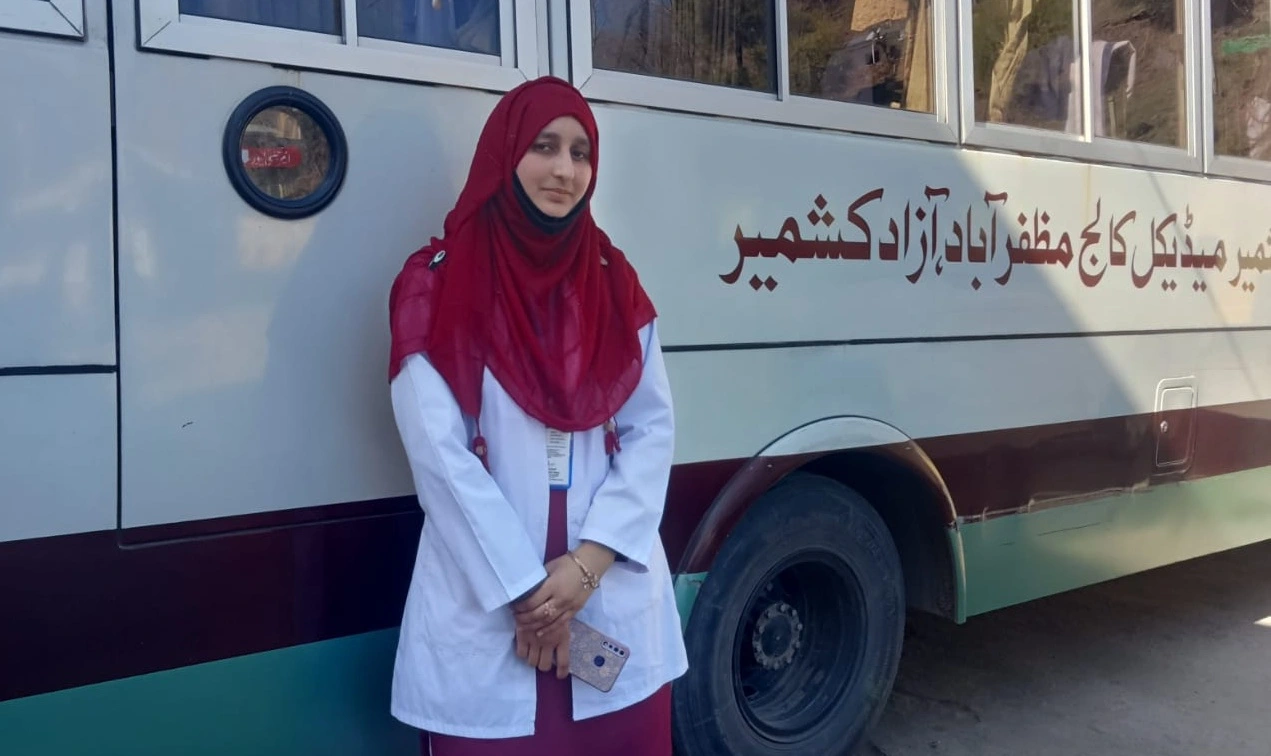 من كفالة إلى كفاءة: قصة نجاح أطباء المستقبل في باكستان عبر رفقاء